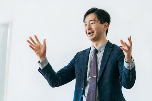 演説